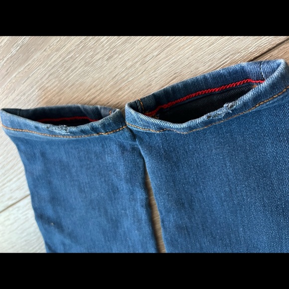 True Religion Women Jeans - Picture 14 of 14